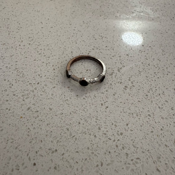 Ring (4) bundle - Picture 4 of 7